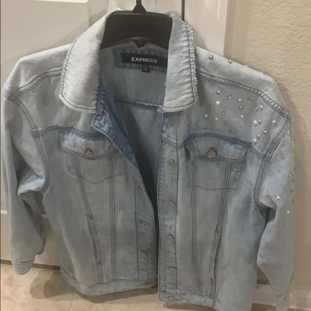 Oversized boyfriend denim jacket